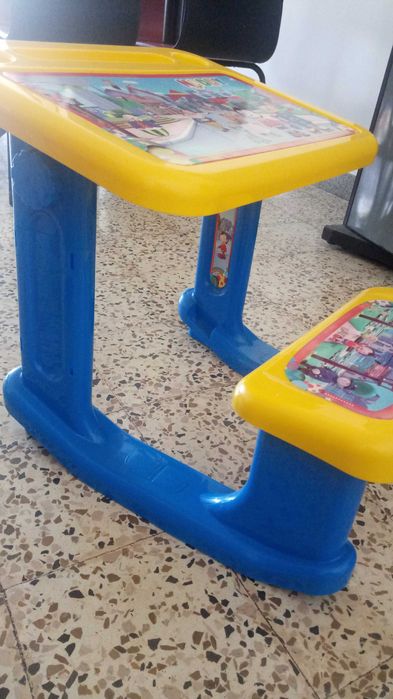 Mesa de actividades para crianca64284038104450121