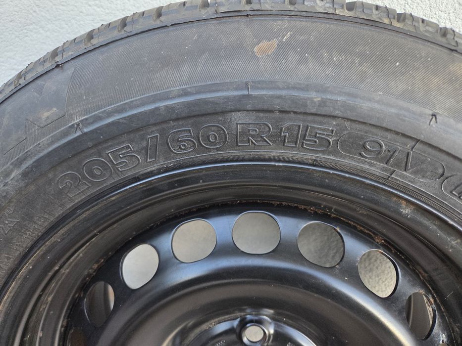 Koło, Michelin 205/60/R15, zapas od passat B5