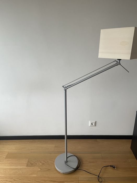 Candeeiro de pé - ikea