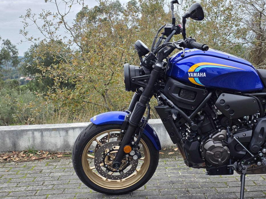 Yamaha XSR 700 Seminova