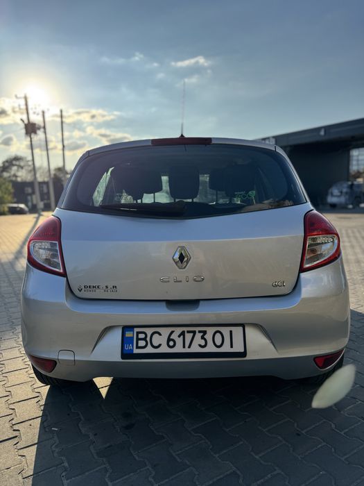 Автомобіль Renault Clio 3
