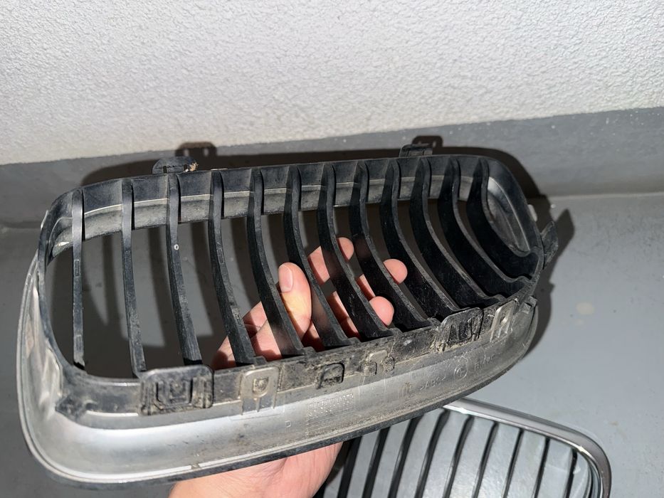 Grill Atrapa BMW E90 E91 Oryginał OEM BMW
