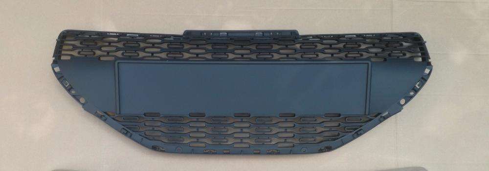 PEUGEOT 208 grill atrapa kratka zderzaka