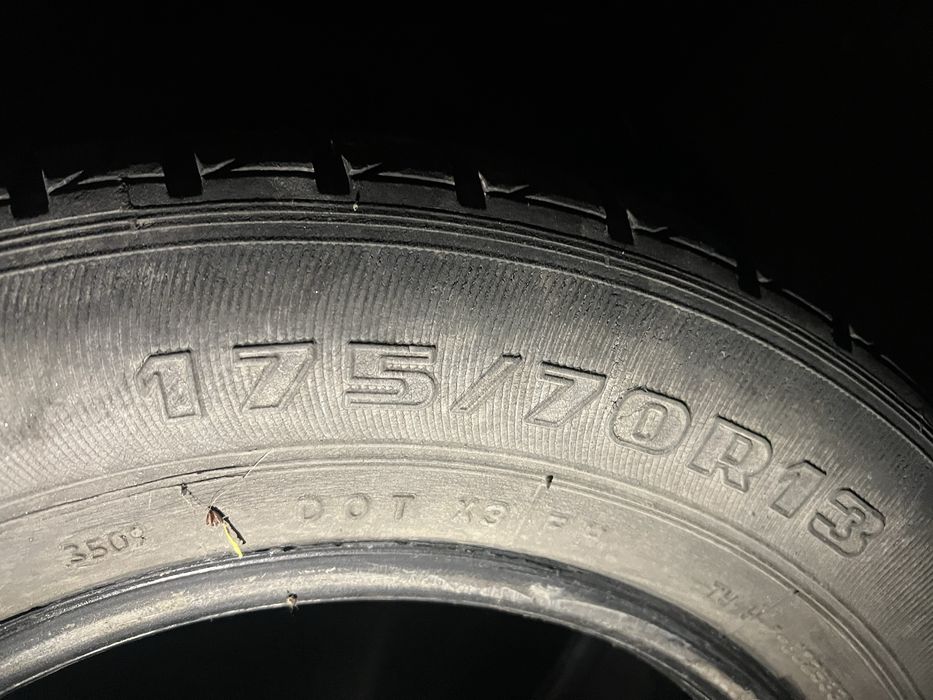 Шины бу 2 шт 175 70 13 Капитан и 2 шт Бриджстоун
