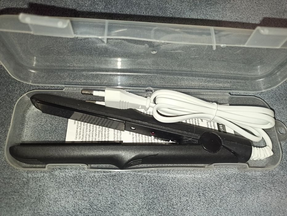 Мини плойка для выравнивания волос