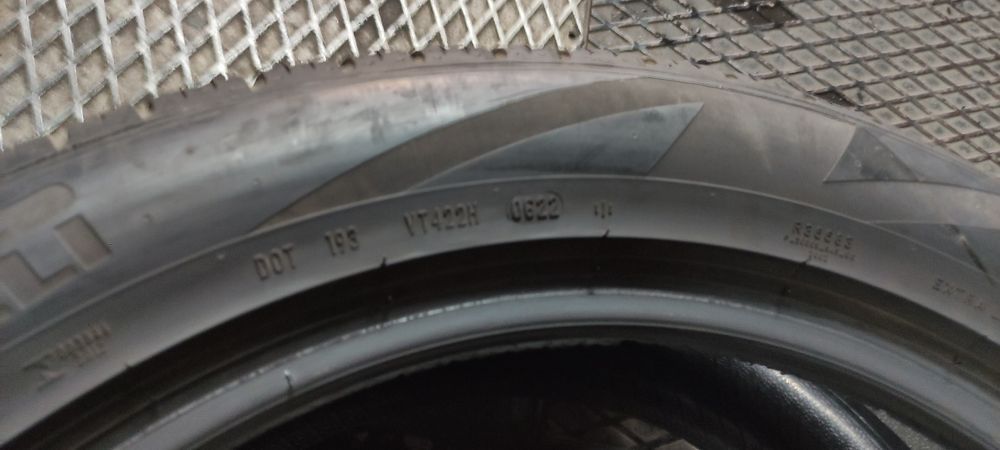 Pneus 235/50/20 Pirelli semi novos