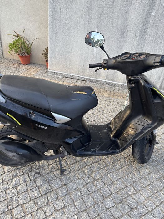 Scooter50 ( muito bom estado )