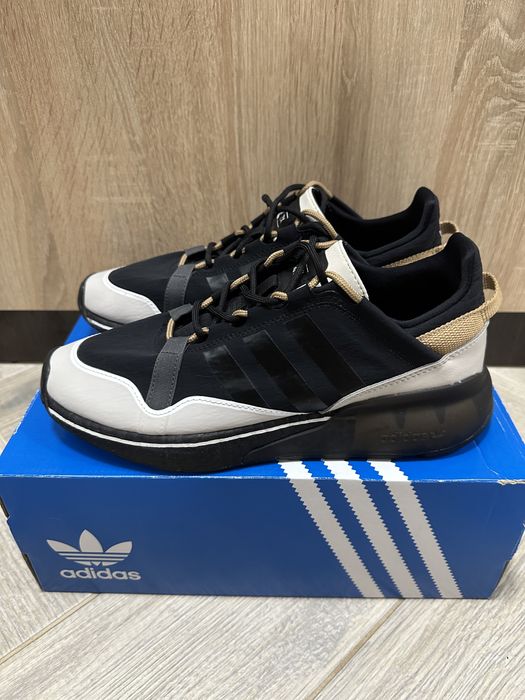 Кросівки Adidas ZX 2K Boost Pure: 3 000 грн. - Кроссовки для