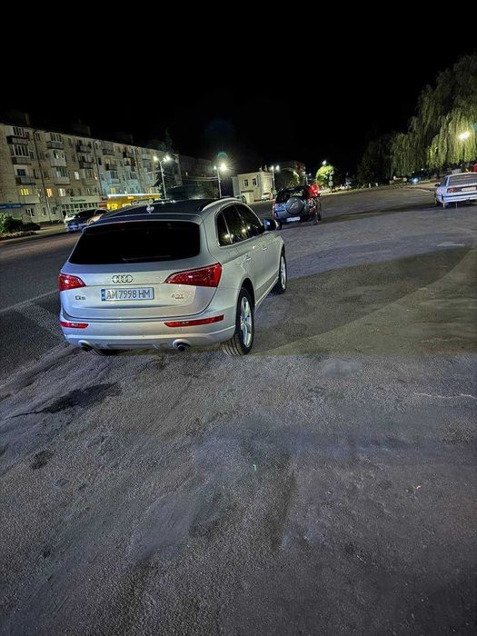 Audi Q5 8R tfsi 2012 р.в.