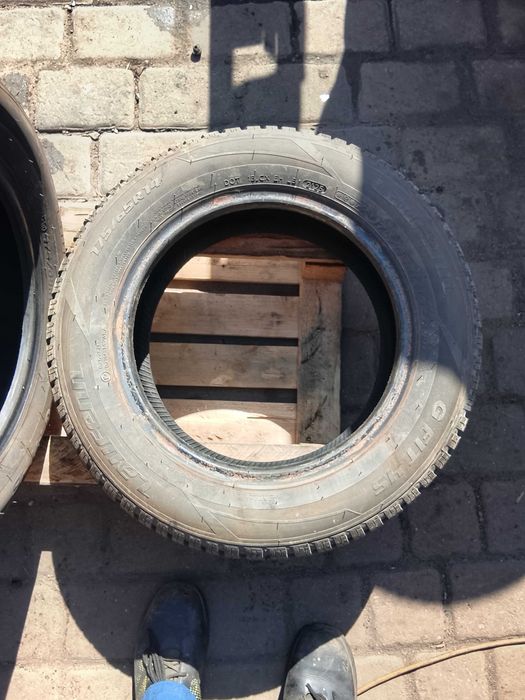 175/65R14 Laufenn G Fit 4S 82T Dot2125 4szt. wielosezon 7mm.