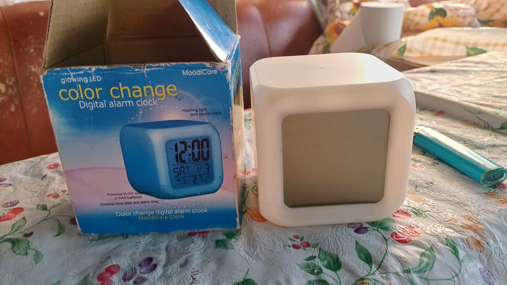 Продам часы в хорошем состоянии