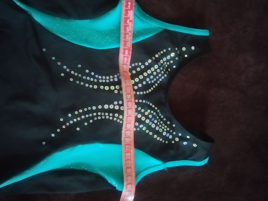 Яскравий гімнастичний костюм, купальник від 3-6 років