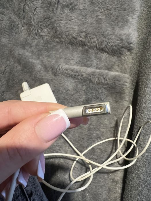 Original macbook magsafe