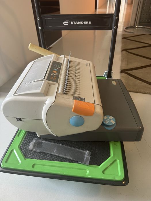 Maquina de encardermar