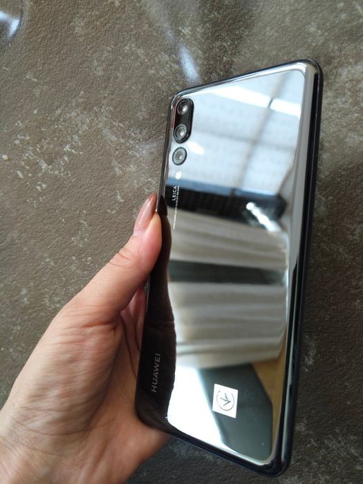 Телефон б/у з Європи 
Huawei P20 Pro