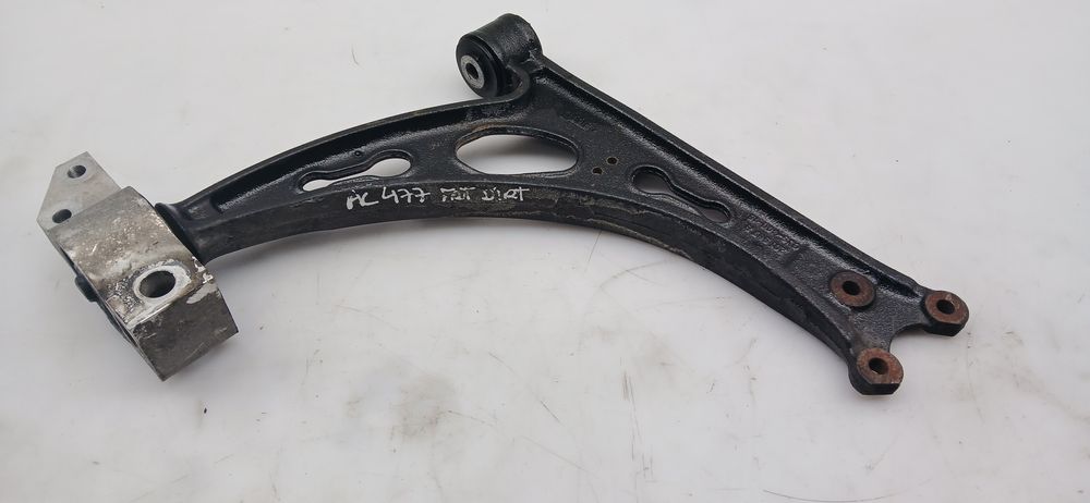 Braço de suspensão frente direito AUDI A3 (8P1)