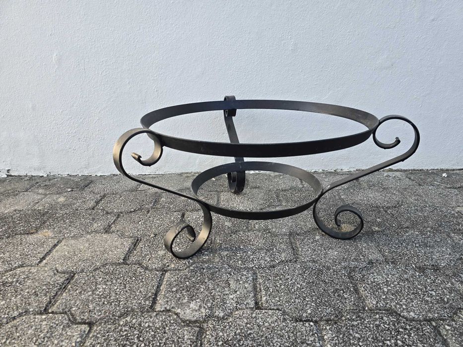 Suporte em ferro ce floreira