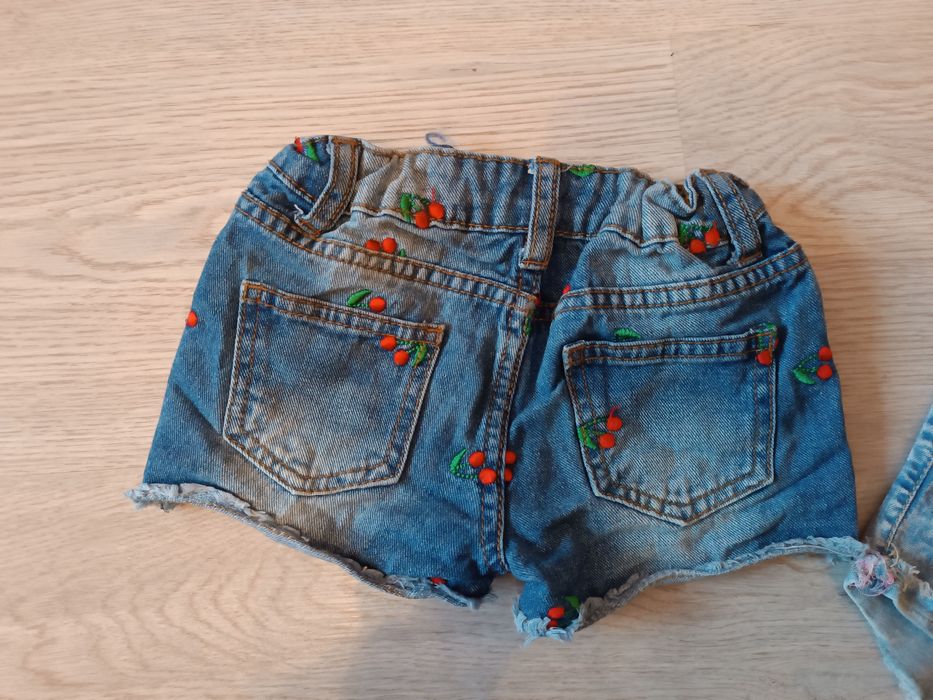 Super zestaw jeansy krótkie spodenki r 98/104