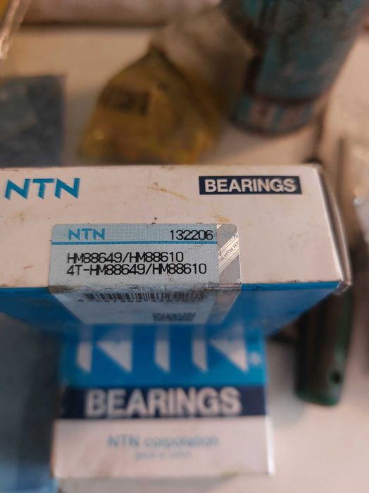 Підшипник HM88649 HM88610 NTN