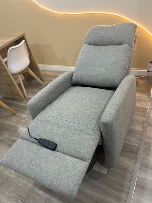 Cadeirão Elétrico reclinável com Massagem