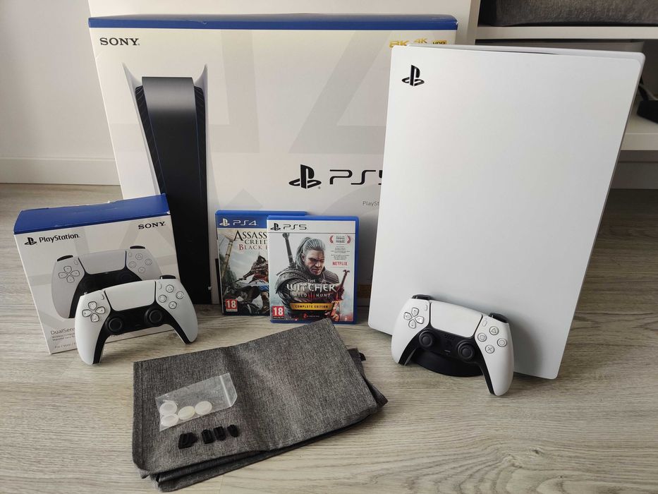 PlayStation 5 Como Nova | 2 Comandos + Extras + 2 Jogos