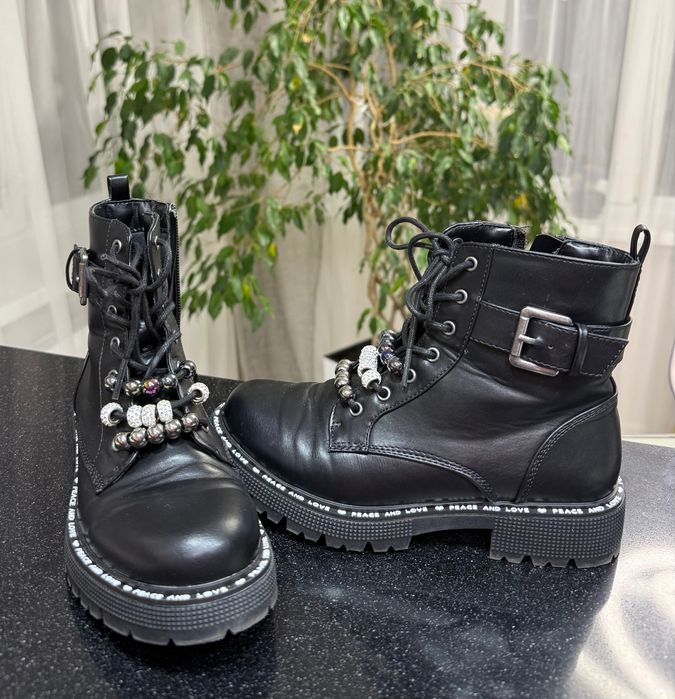 Осінні чобітки Steve Madden розмір 35 євро