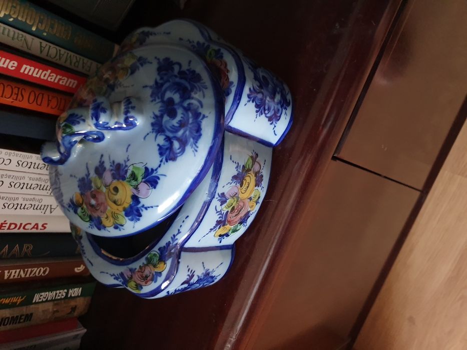 Caixa, pote tudo em louça