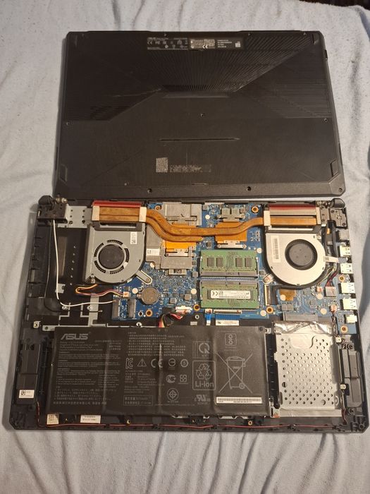 Uszkodzony laptop asus gaming tuf
