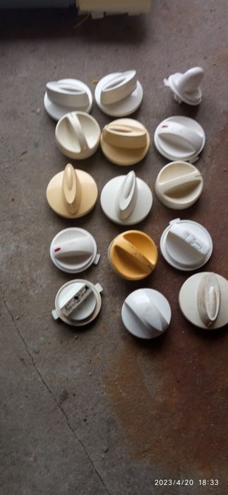 Запчастини від мікрохвильовки різні , від 50 ₴. Тарілок нема.