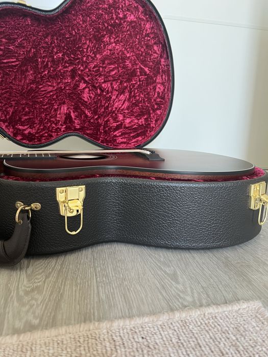 Taylor 326ce - COMO NOVA