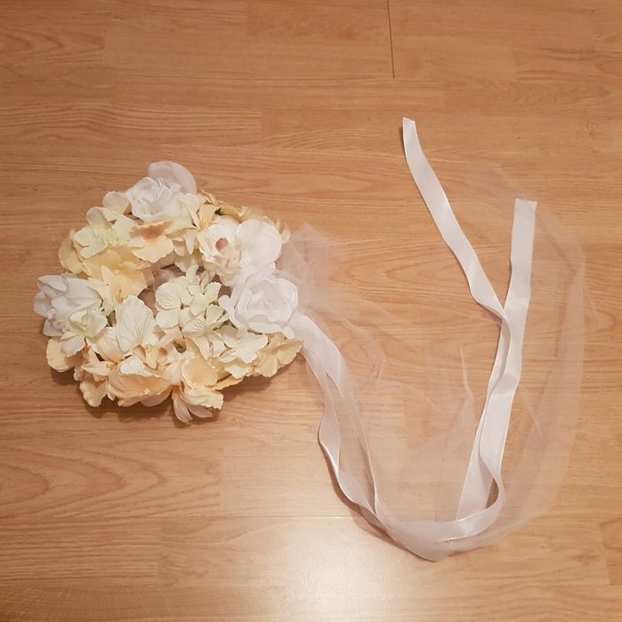 Ozdoba dekoracja drzwi ślub wianek tiul kwiatki