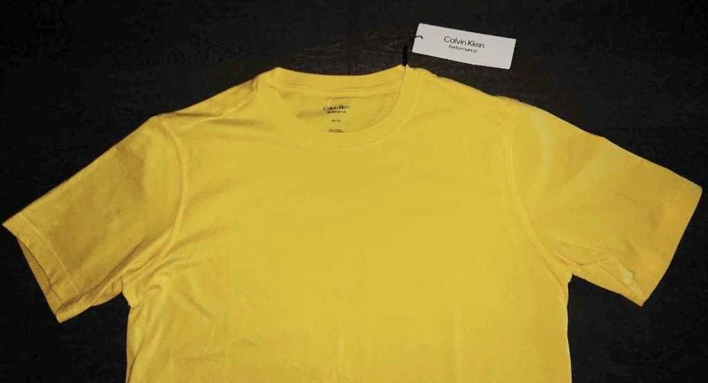 T-Shirt Calvin Klein Performance  r. M