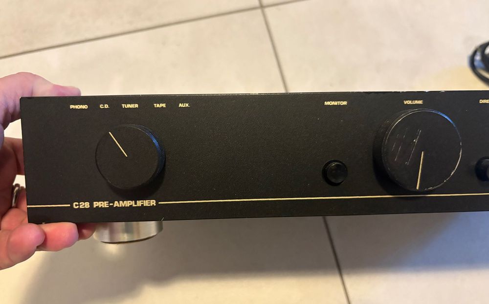 Sugden Preamp C28 lata 80. super barwa dźwięku, idealny do lampizacji.