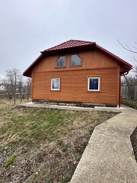 Будинок із земельною ділянкою 22сотих в селі Хмелівка