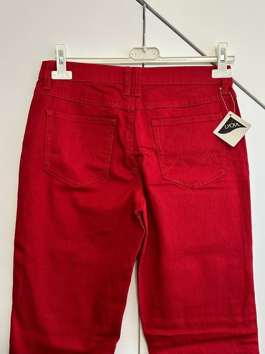 Nowe Jeansy damskie BPC 36 dzwony czerwone