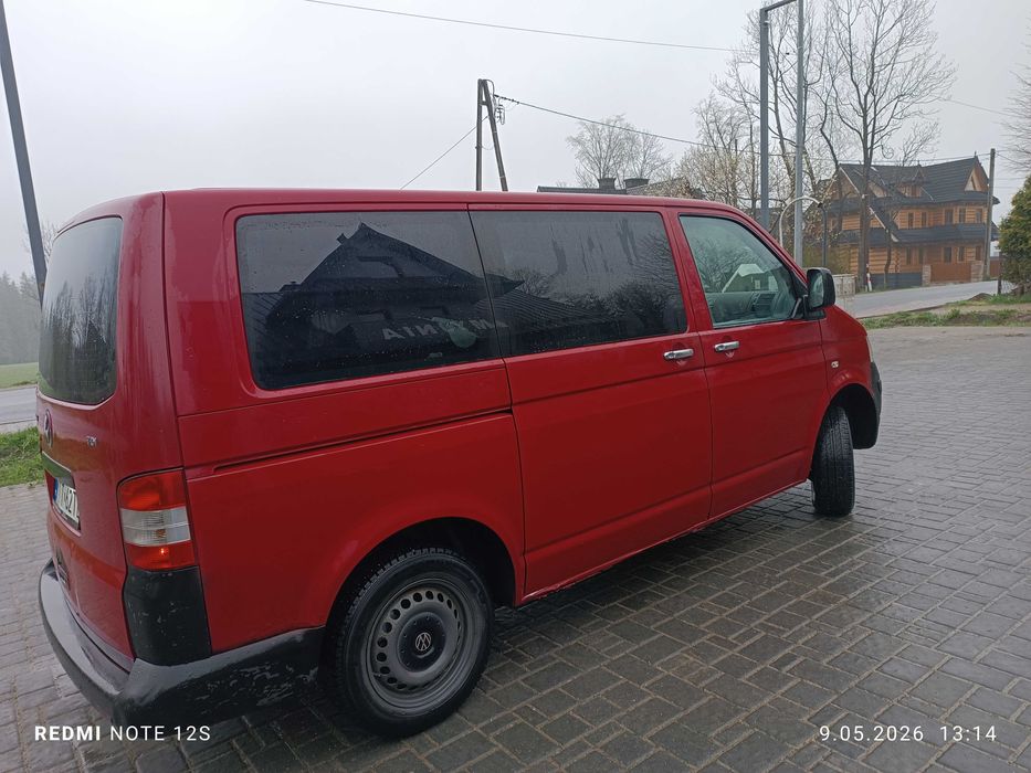 VW Transporter T5 2005 r. 1,9 TDI 9 osobowy