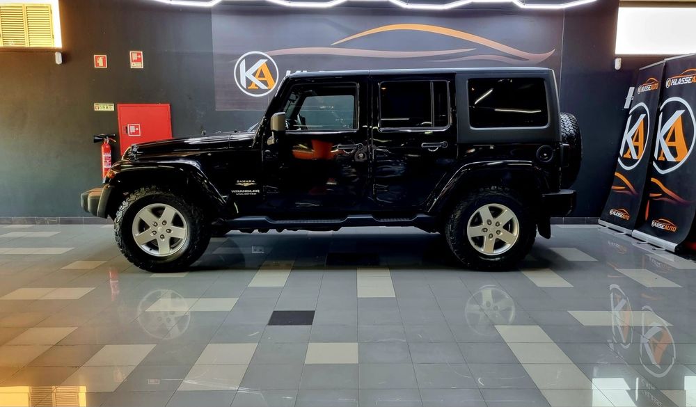 Jeep Wrangler Unlimited 2.8 CRD ATX Sahara Adventure Edition