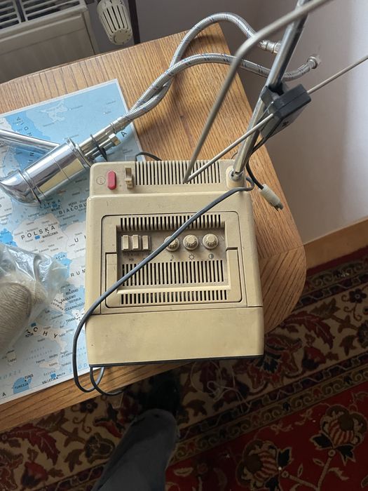 Radziecki przenośny telewizor Elektronika 409D  (Электроника 409Д)