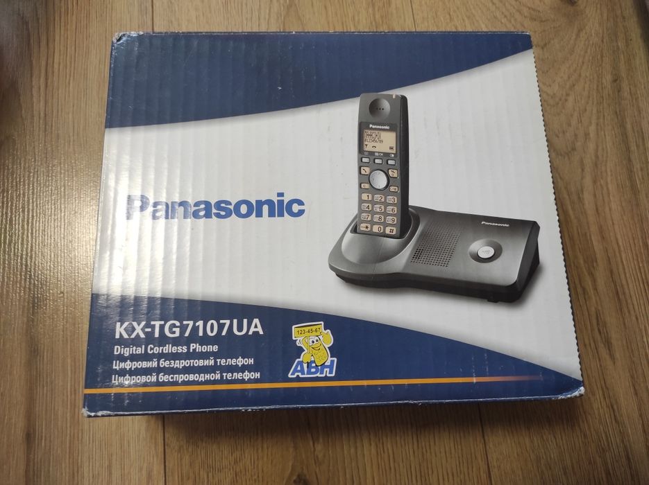 Panasonic KX-TG7107UA