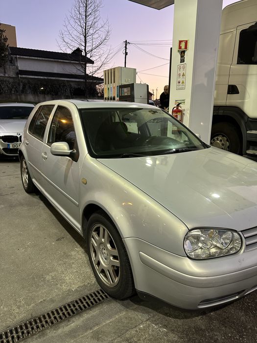 Golf mk4 muito bom estado !