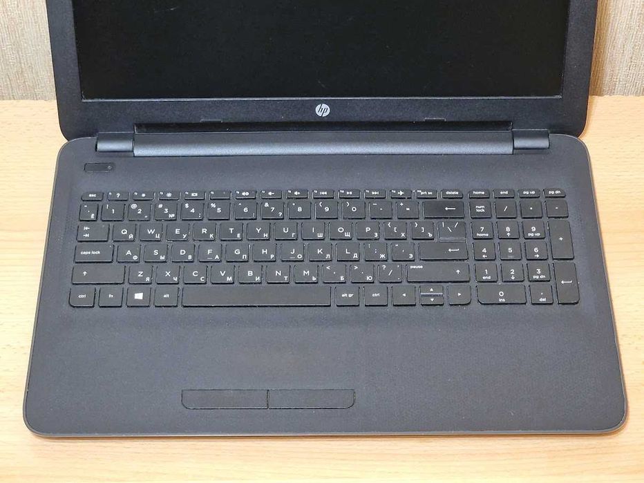Ноутбук HP 255 G4 AMD E1-6015 RAM 4Gb SSD 128Gb Батарея тримає 5 годин