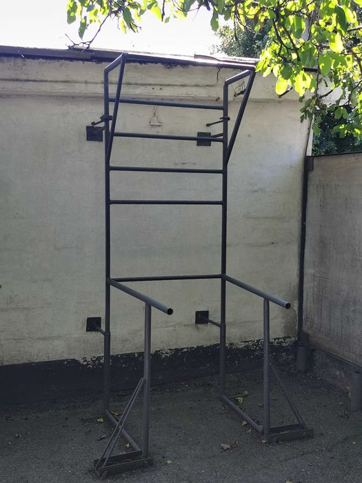 Турнік вуличний вживаний