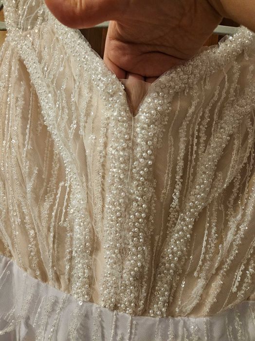 Suknia ślubna Plus Size