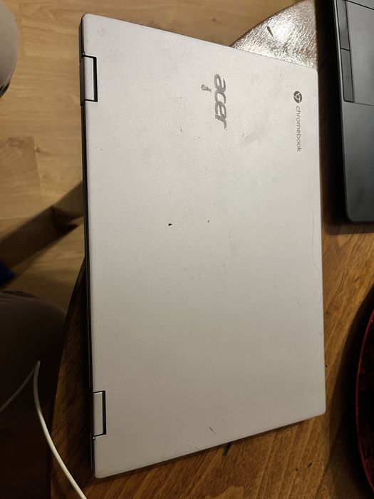 Laptop Acer Aspire V5-571 , i5-3317U 4GB