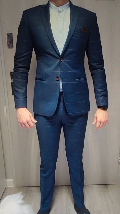 Garnitur męski w kratkę