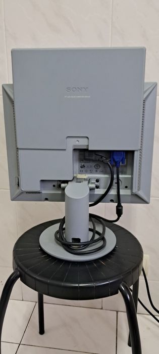 Sony 16-inch Monitor64740305636867122