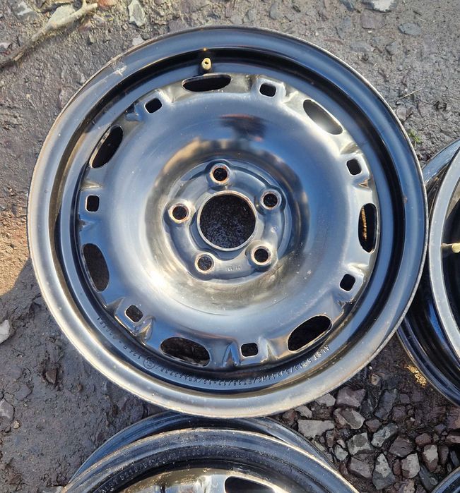 Felgi stalowe VW Seat Skoda 5x100 5Jx14 ET35 Kpl.