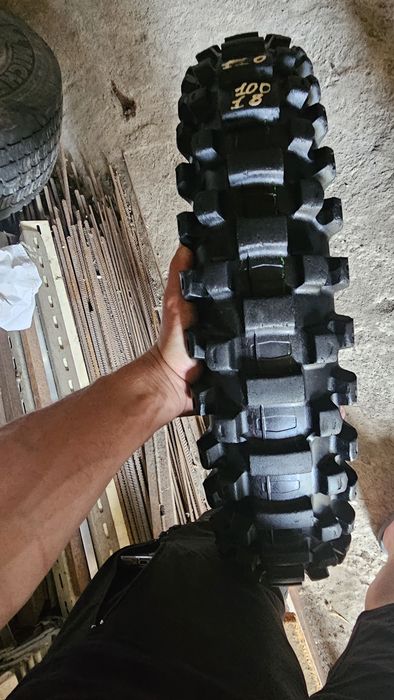 Dunlop 100 100 r18