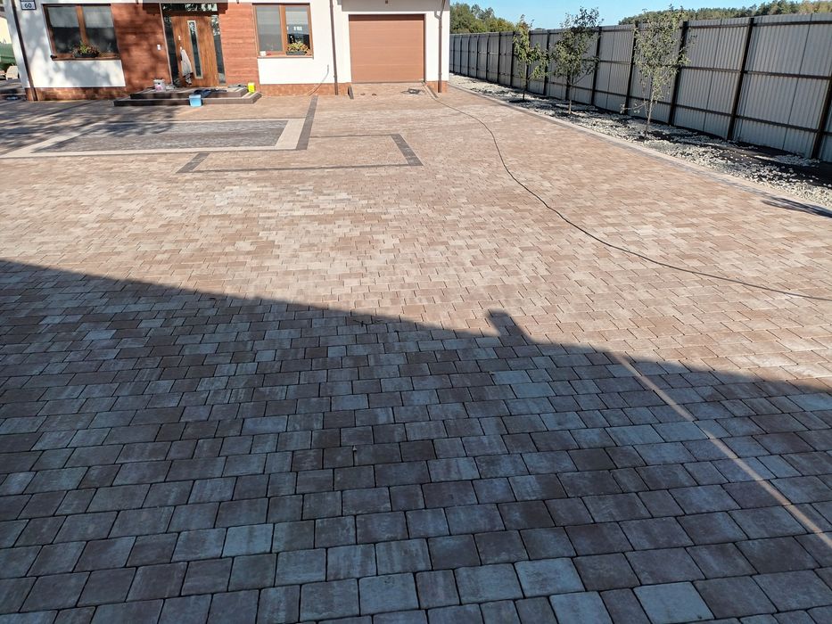 Układanie kostki brukowej