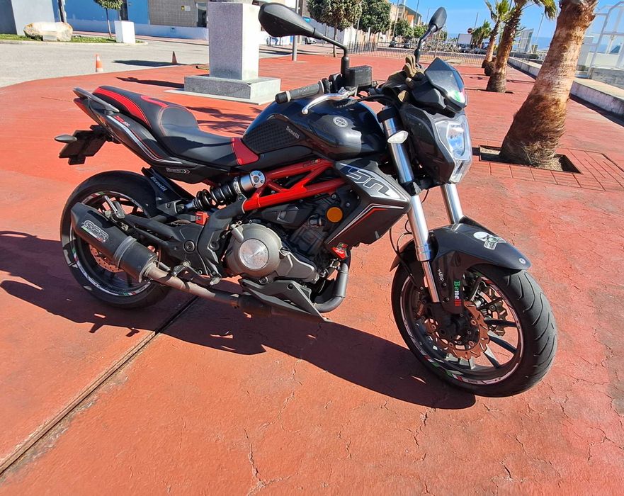 Vendo Benelli 302 2017 com 20000kms